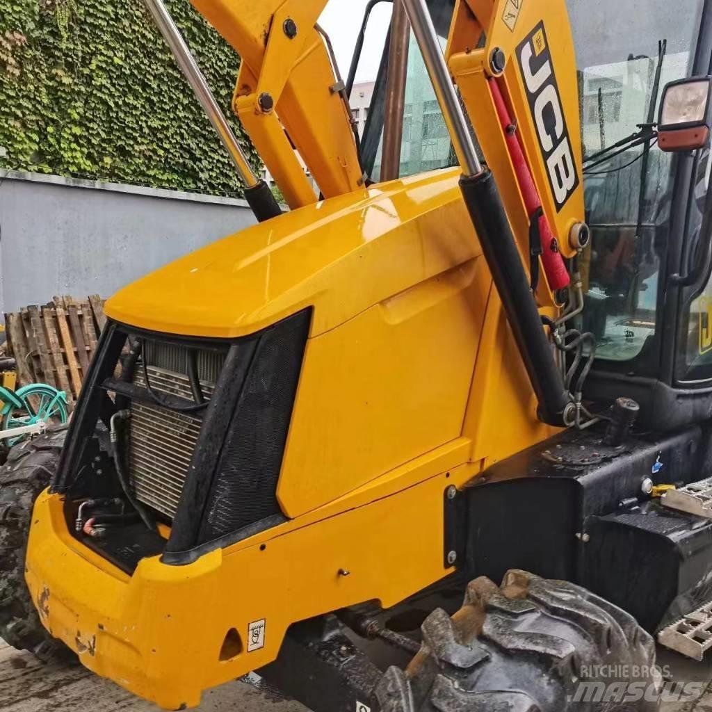 JCB 3 CX 反鏟裝載機