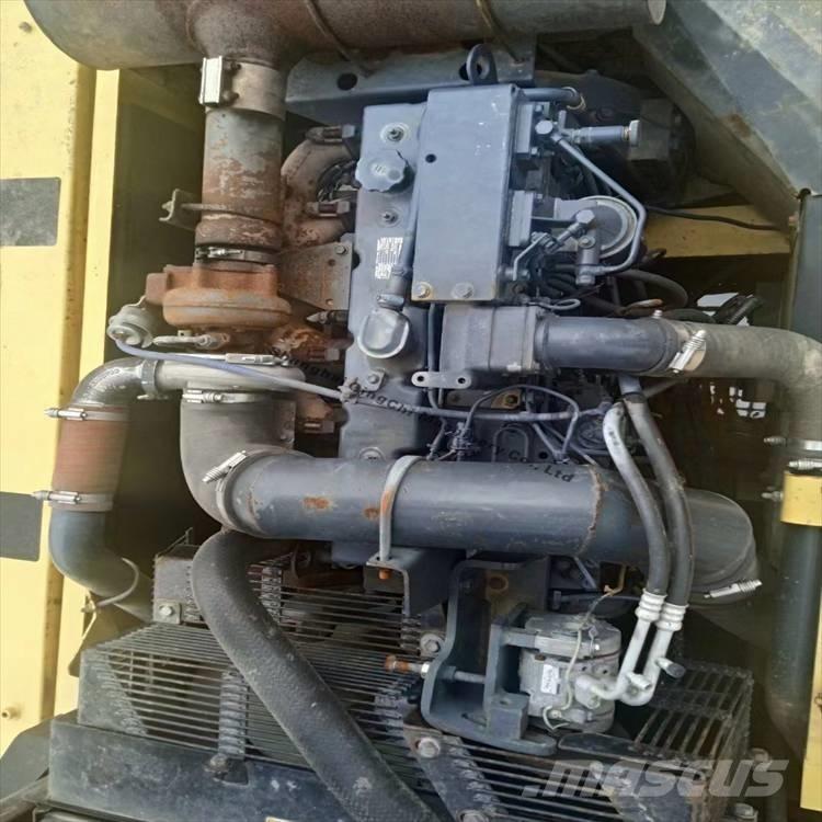 Komatsu 300 履帶式 挖土機/掘鑿機/挖掘機