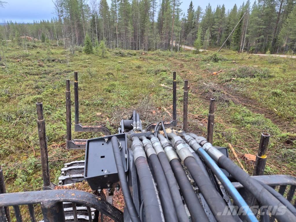 Ponsse ELK 8W 集運機