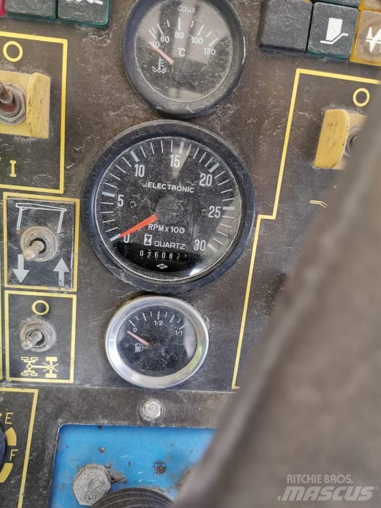 Ammann PW 5003 瀝青攤舖機/鋪路機