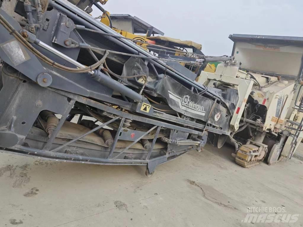 Wirtgen W2000 瀝青冷銑刨機/銑床