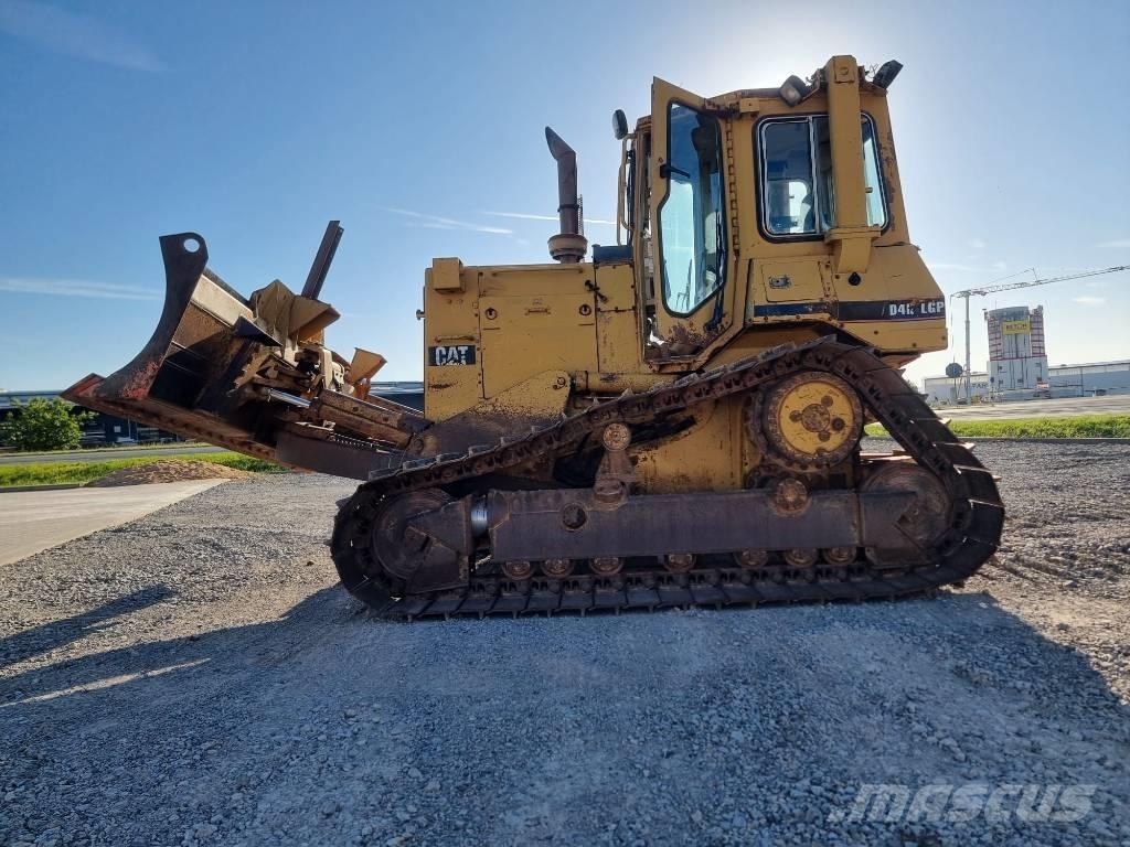 CAT D 4 H 履帶推土機