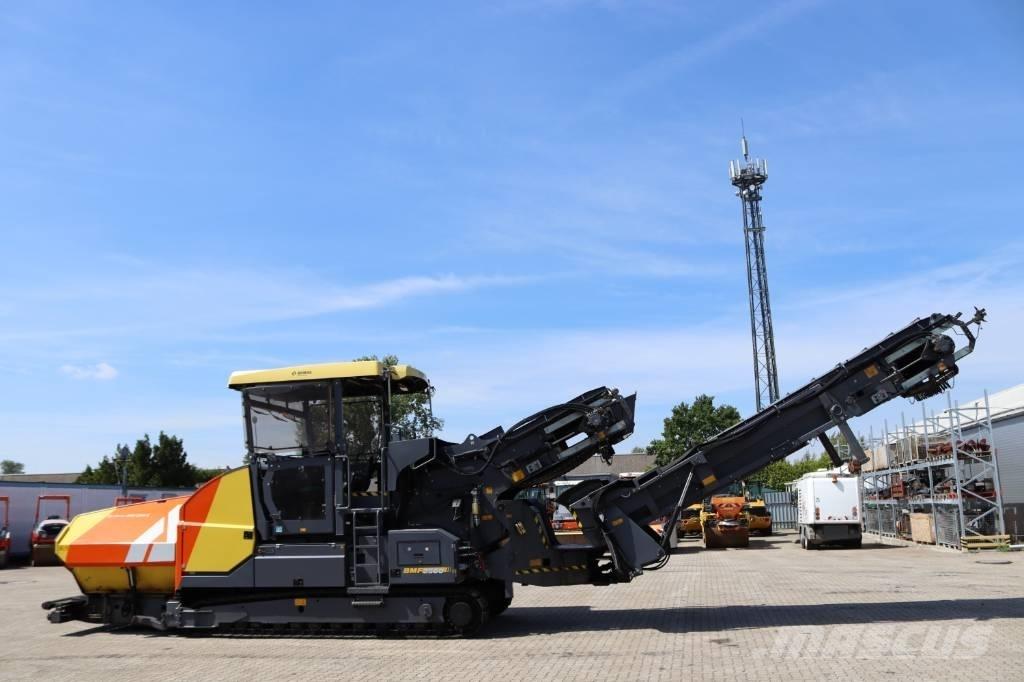 Bomag BMF 2500 S 瀝青攤舖機/鋪路機