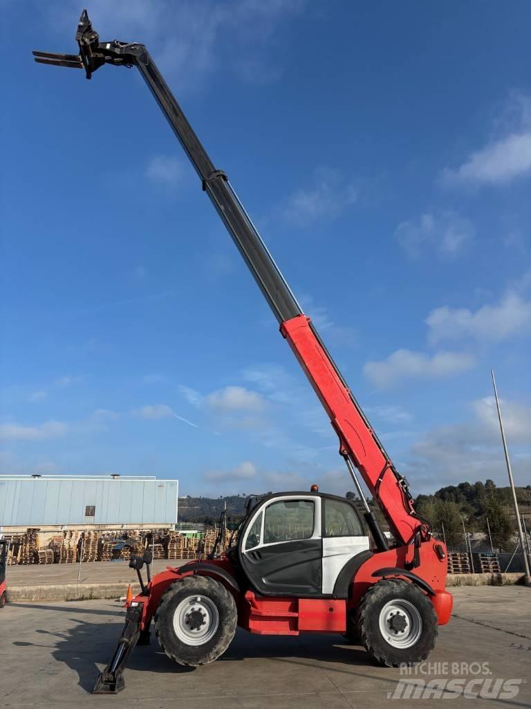 Manitou MT 1440 伸縮臂操作車