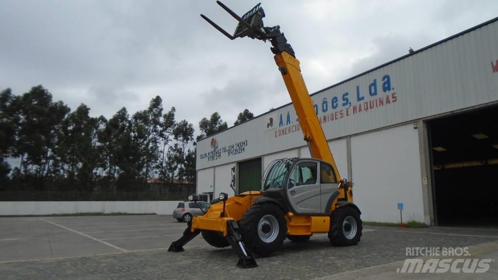 Manitou MT 1840 伸縮臂操作車