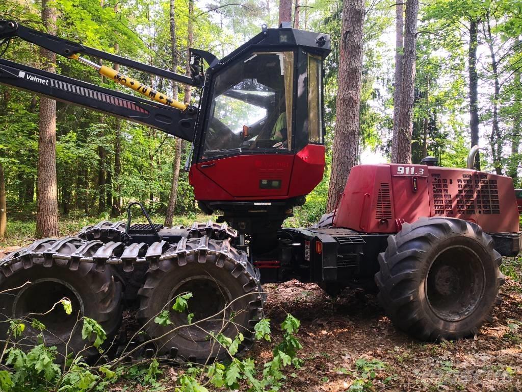 Valmet 911.3 收穫機