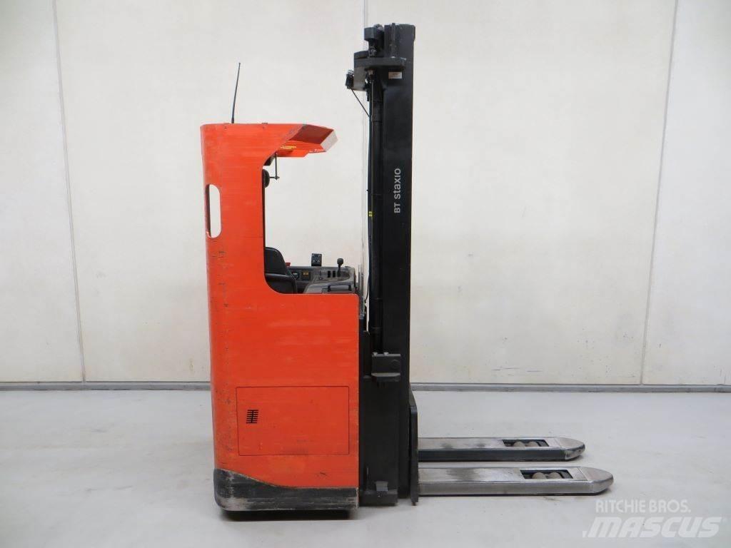 BT SRE 160 自走式堆積機