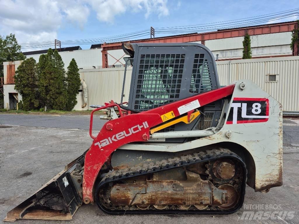 Takeuchi TL 8 滑移轉向裝載機