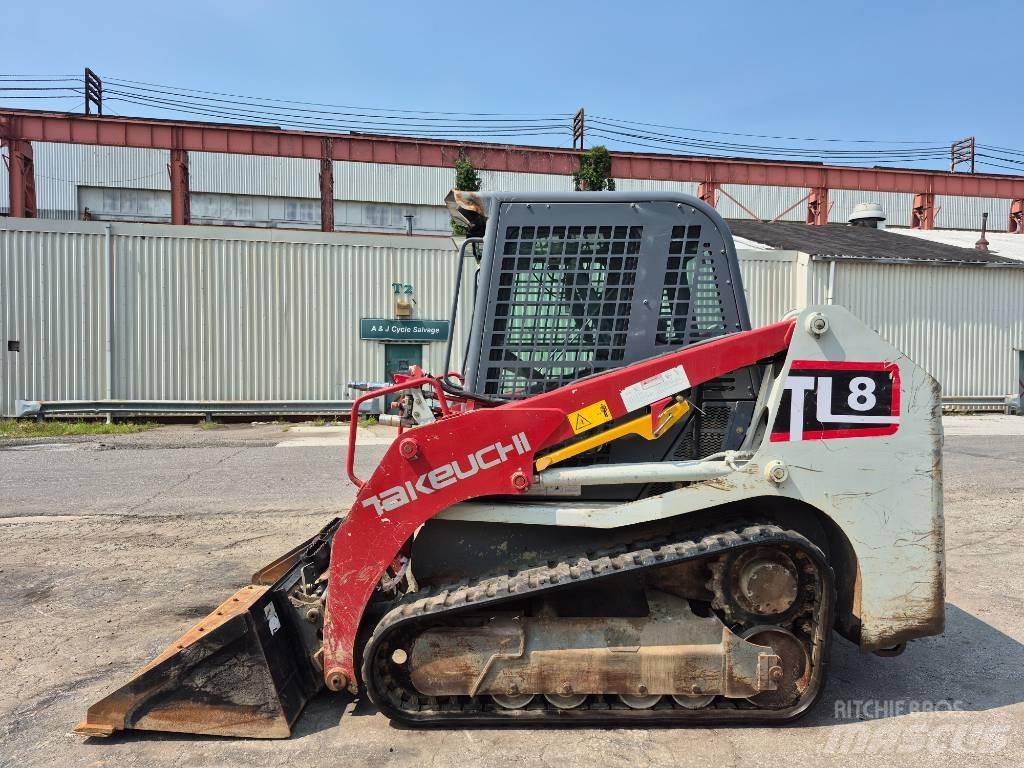 Takeuchi TL 8 滑移轉向裝載機