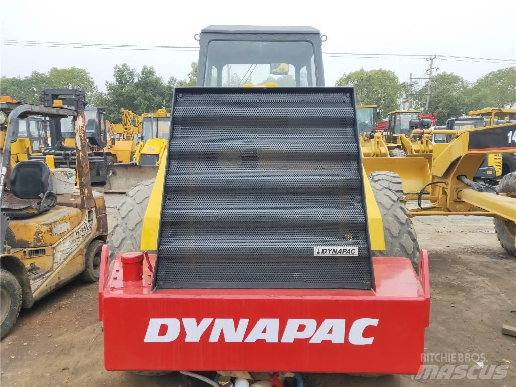 Dynapac CA 251 D 單輪滾壓機