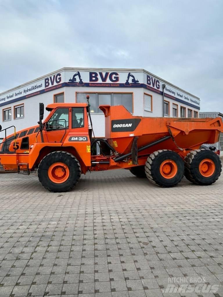 Doosan DA 30 鉸接式起吊車