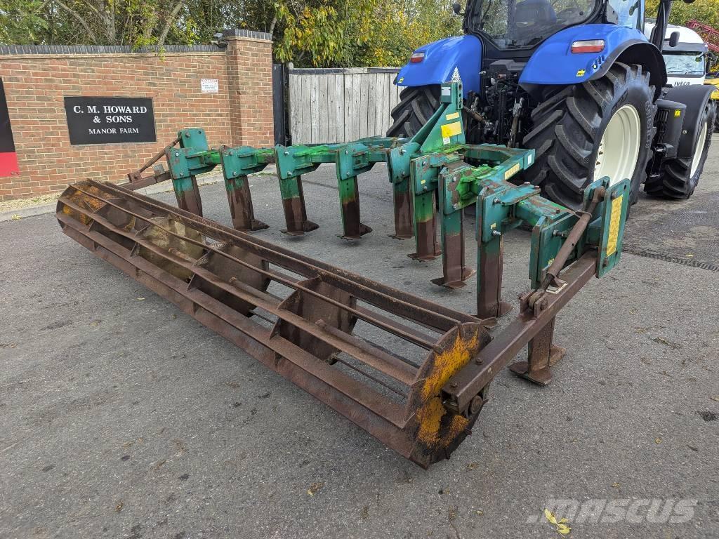 Cousins VFORM 中耕管理機