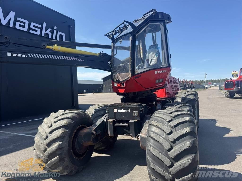 Valmet 911.3 收穫機