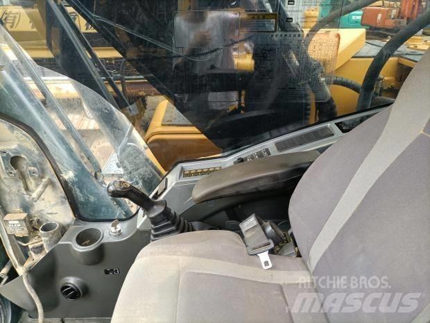 Hyundai 220LC 履帶式 挖土機/掘鑿機/挖掘機