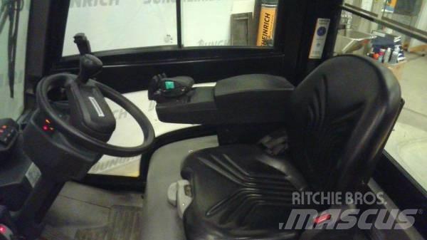 Jungheinrich DFG 430 柴油卡車