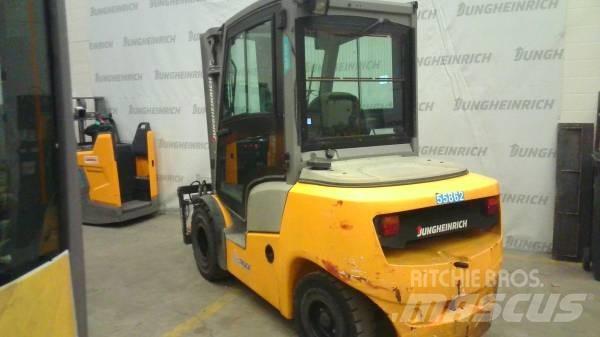 Jungheinrich DFG 430 柴油卡車