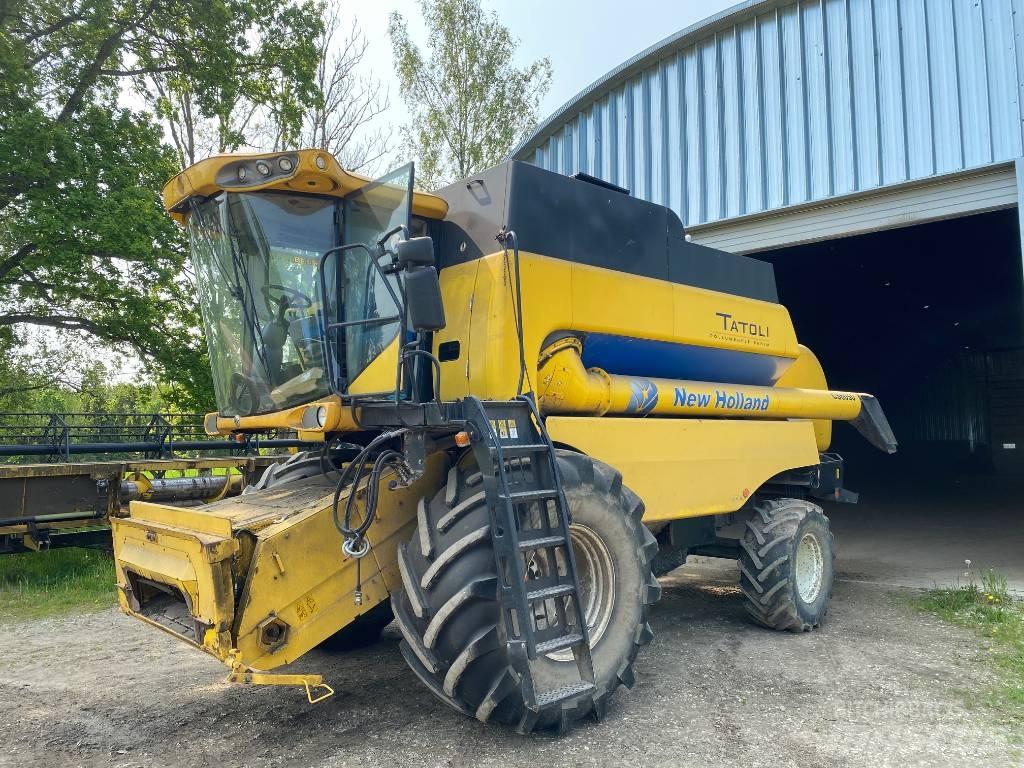 New Holland CS 6050 聯合收穫機