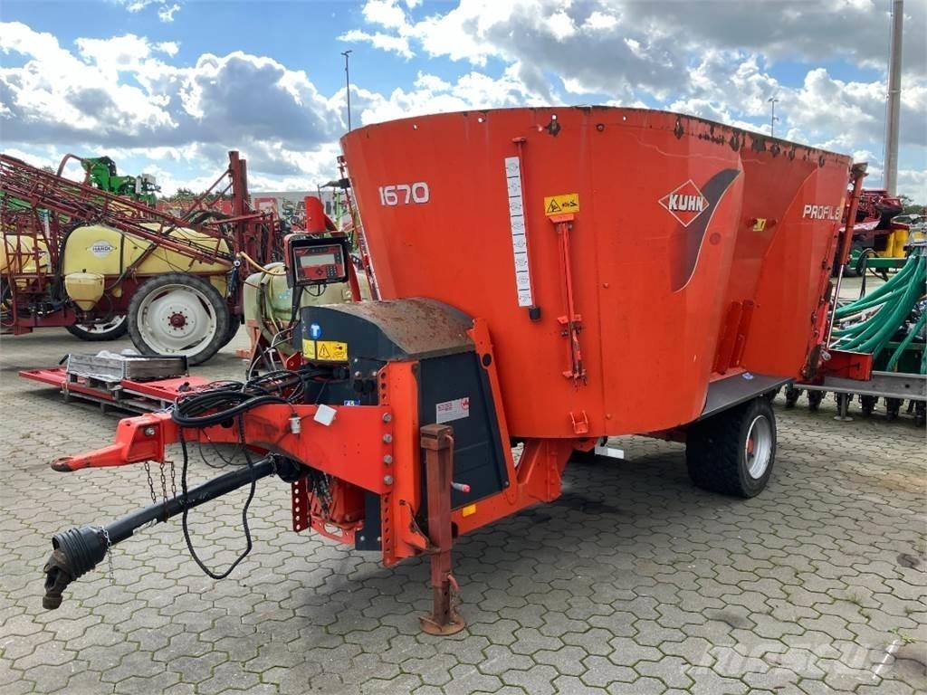 Kuhn Profile 1670 混合餵料機