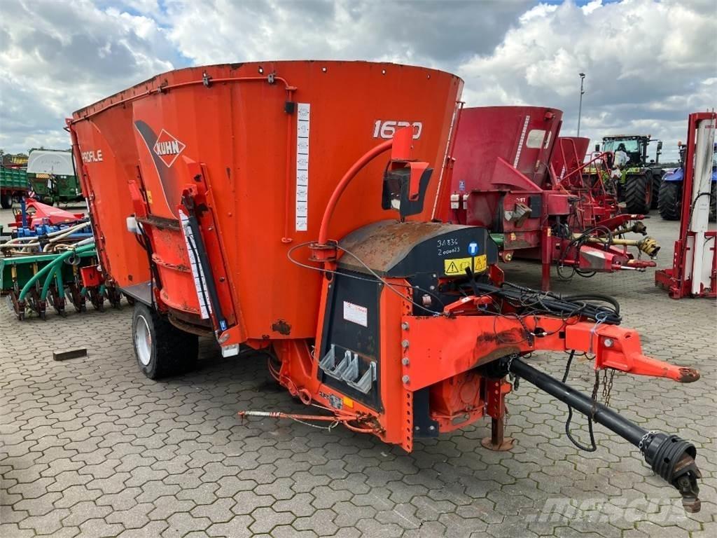 Kuhn Profile 1670 混合餵料機