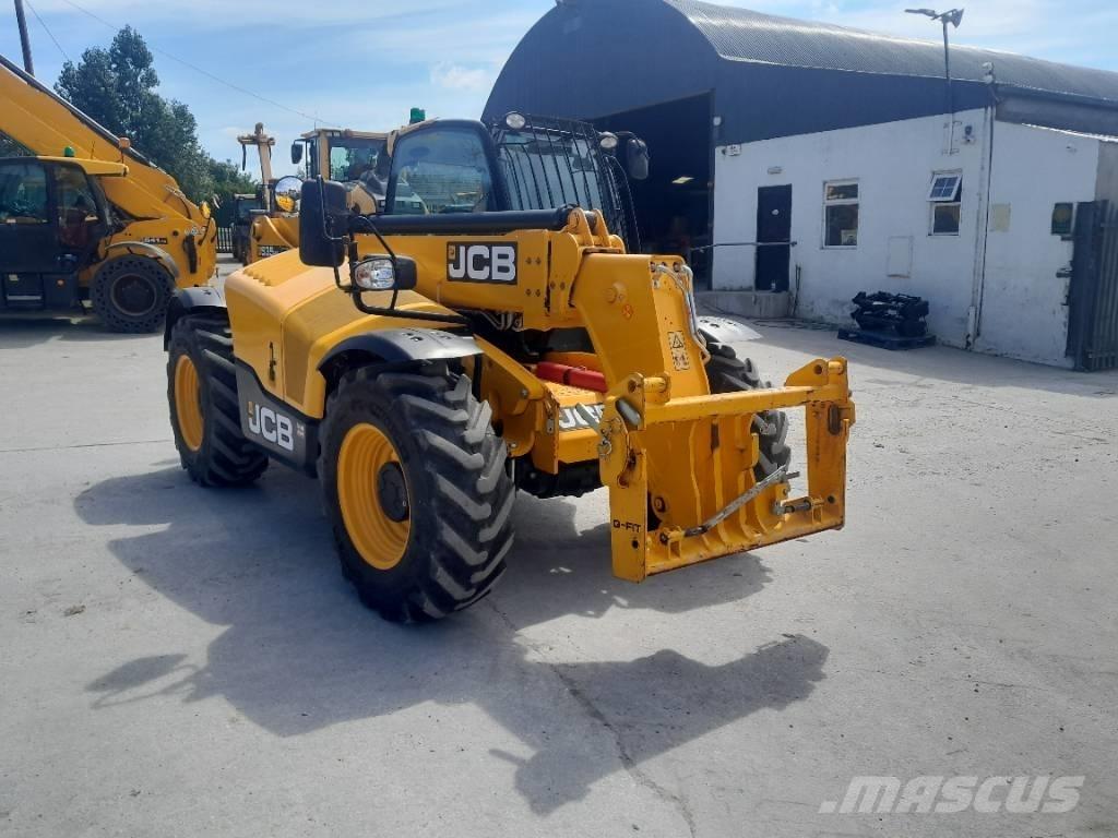 JCB 535-95 伸縮臂操作車