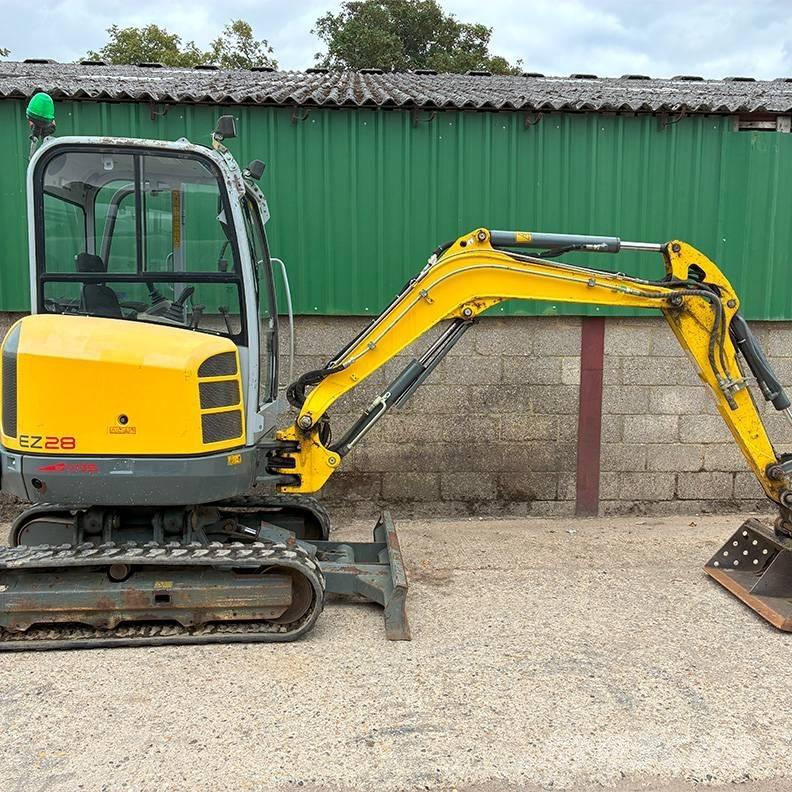 Wacker Neuson EZ 28 小型挖土機/掘鑿機<7t(小型挖掘機)