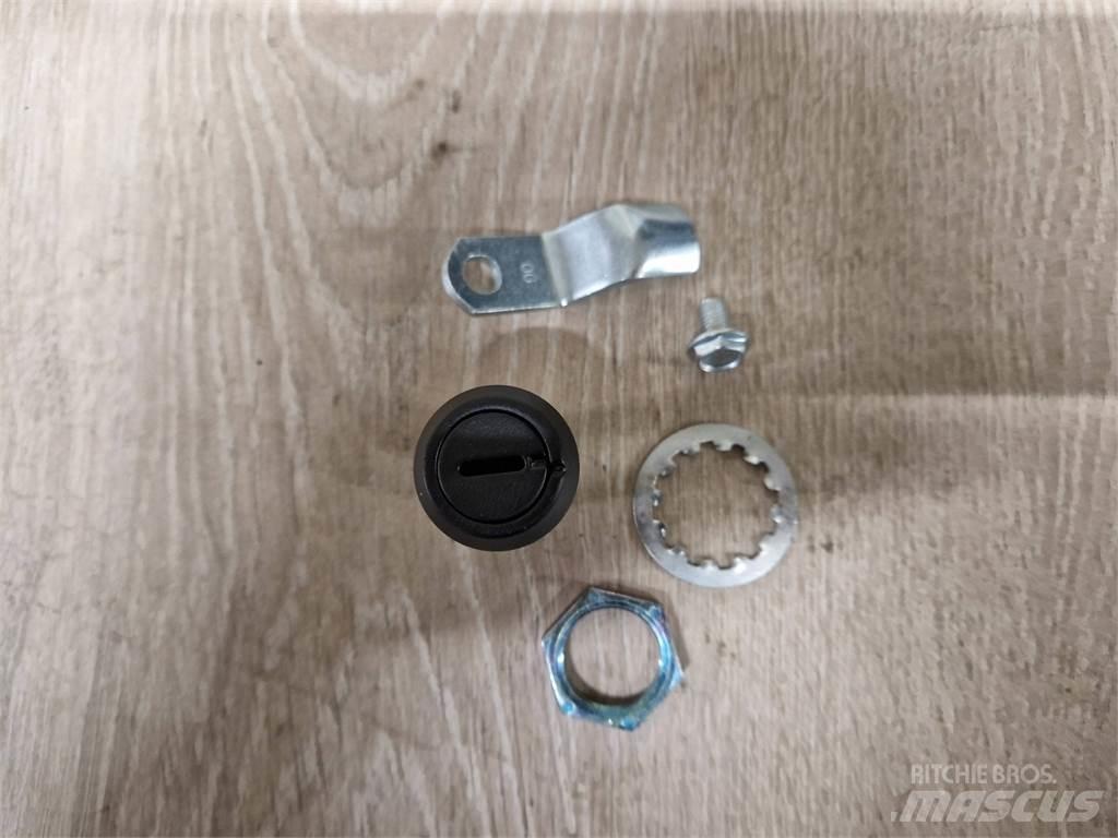 Eco Log 7006320 駕駛室與內部