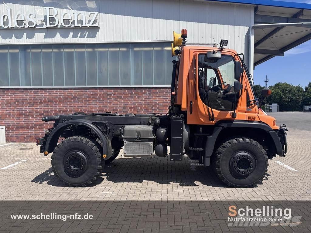 Mercedes-Benz U500 其他貨車