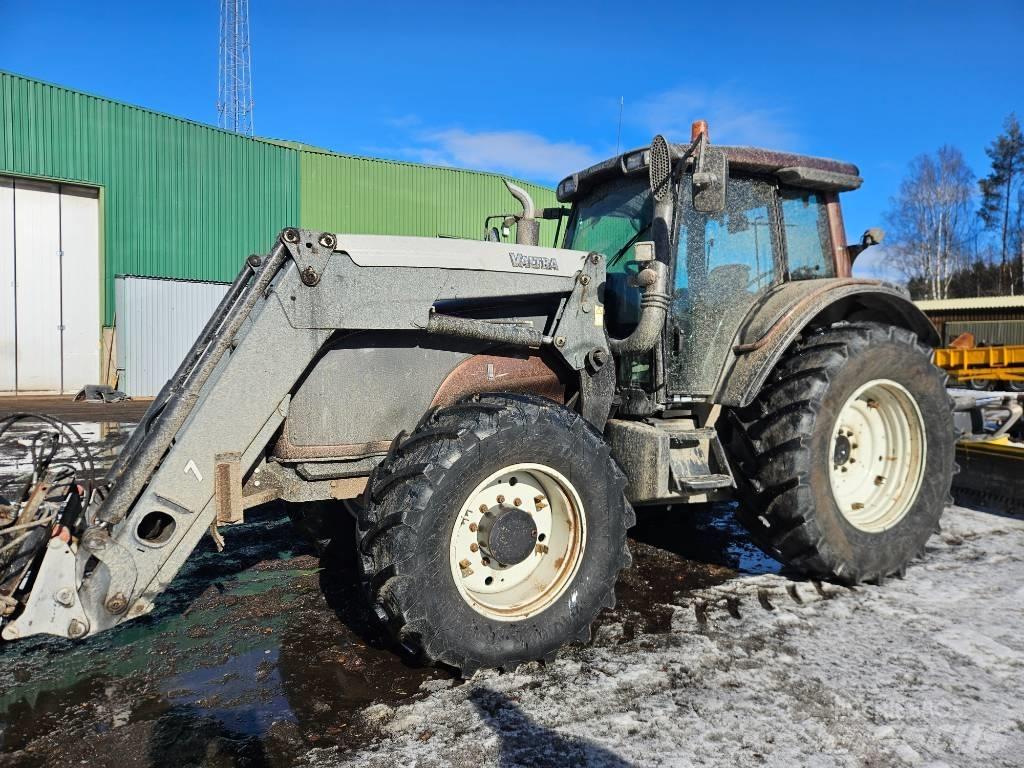Valtra T171 曳引機