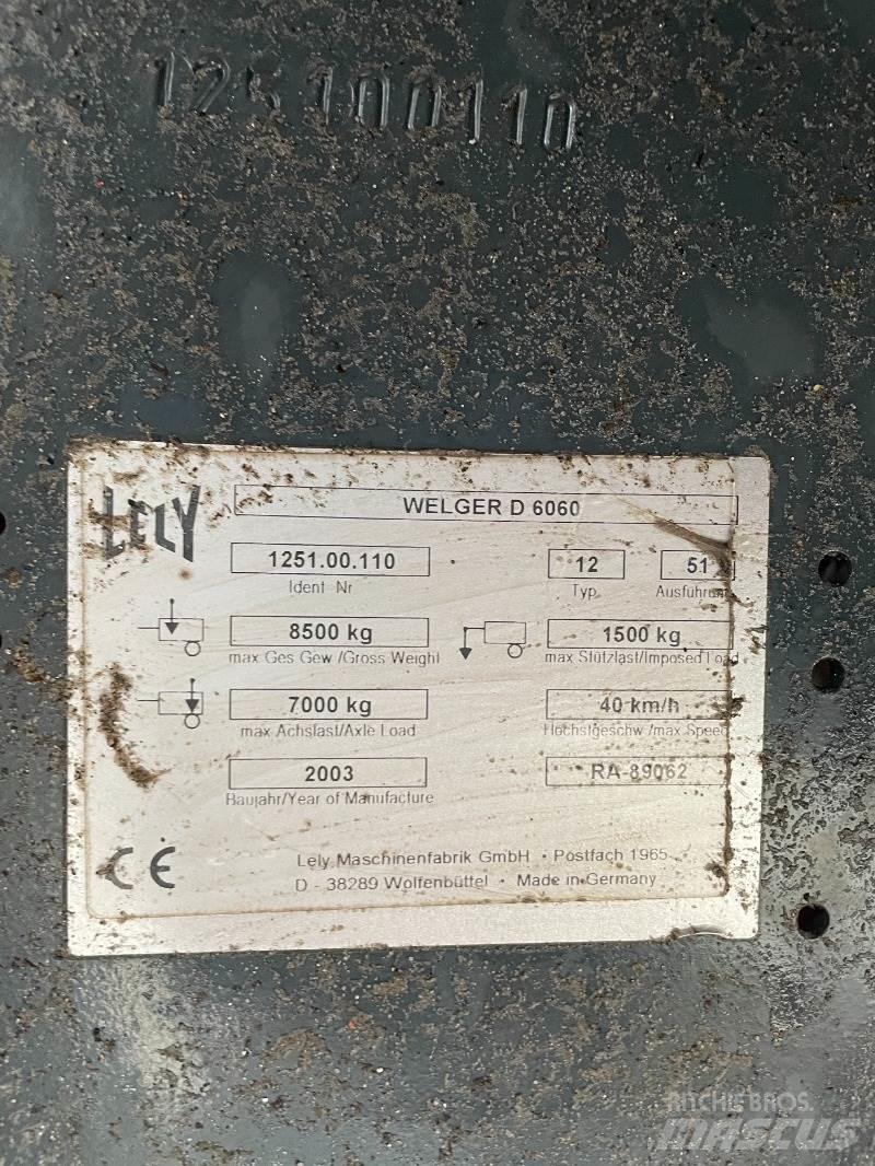 Welger D 6060 方形打捆機