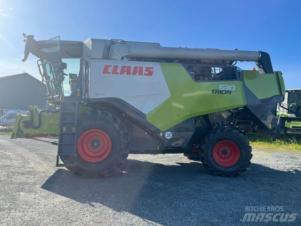 CLAAS Trion 聯合收穫機