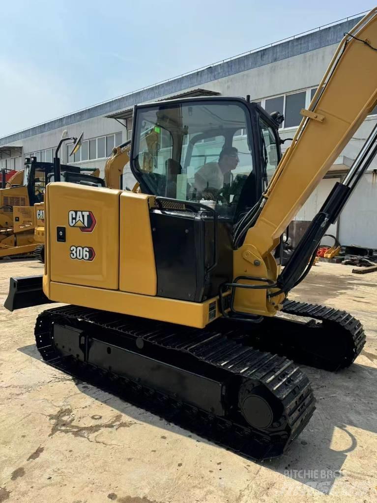 CAT 306 小型挖土機/掘鑿機<7t(小型挖掘機)