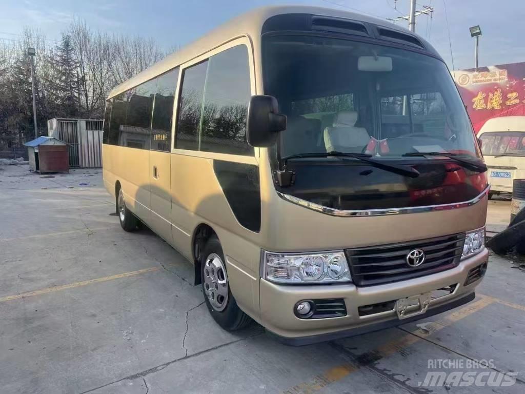 Toyota Coaster 公路客運汽車