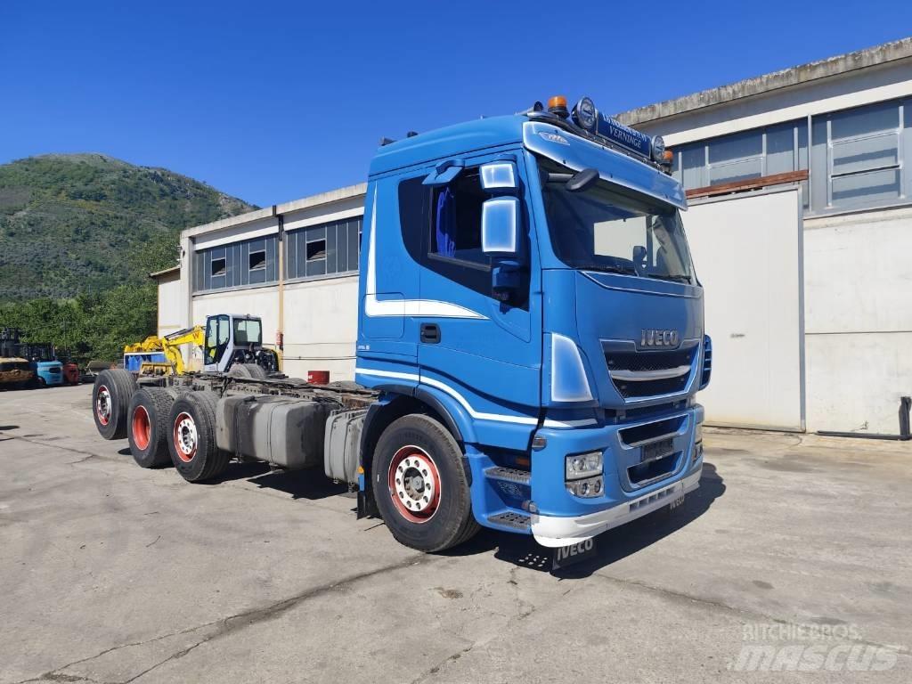 Iveco Stralis 320S50 運輸車輛