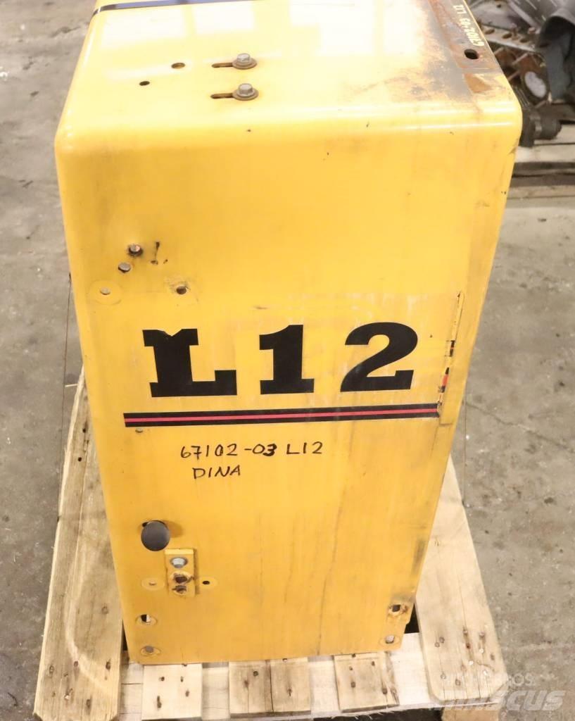 Ljungby L 12 駕駛室與內部