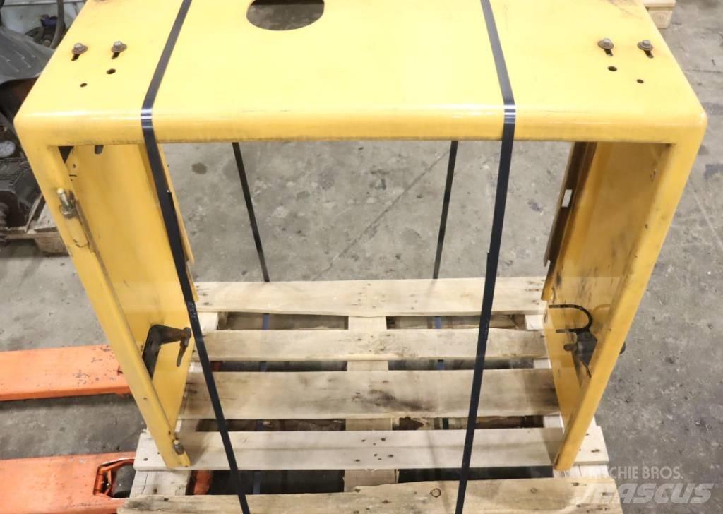 Ljungby L 12 駕駛室與內部