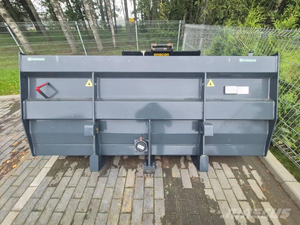 Merlo TF 35.7 CS-140 伸縮臂操作車