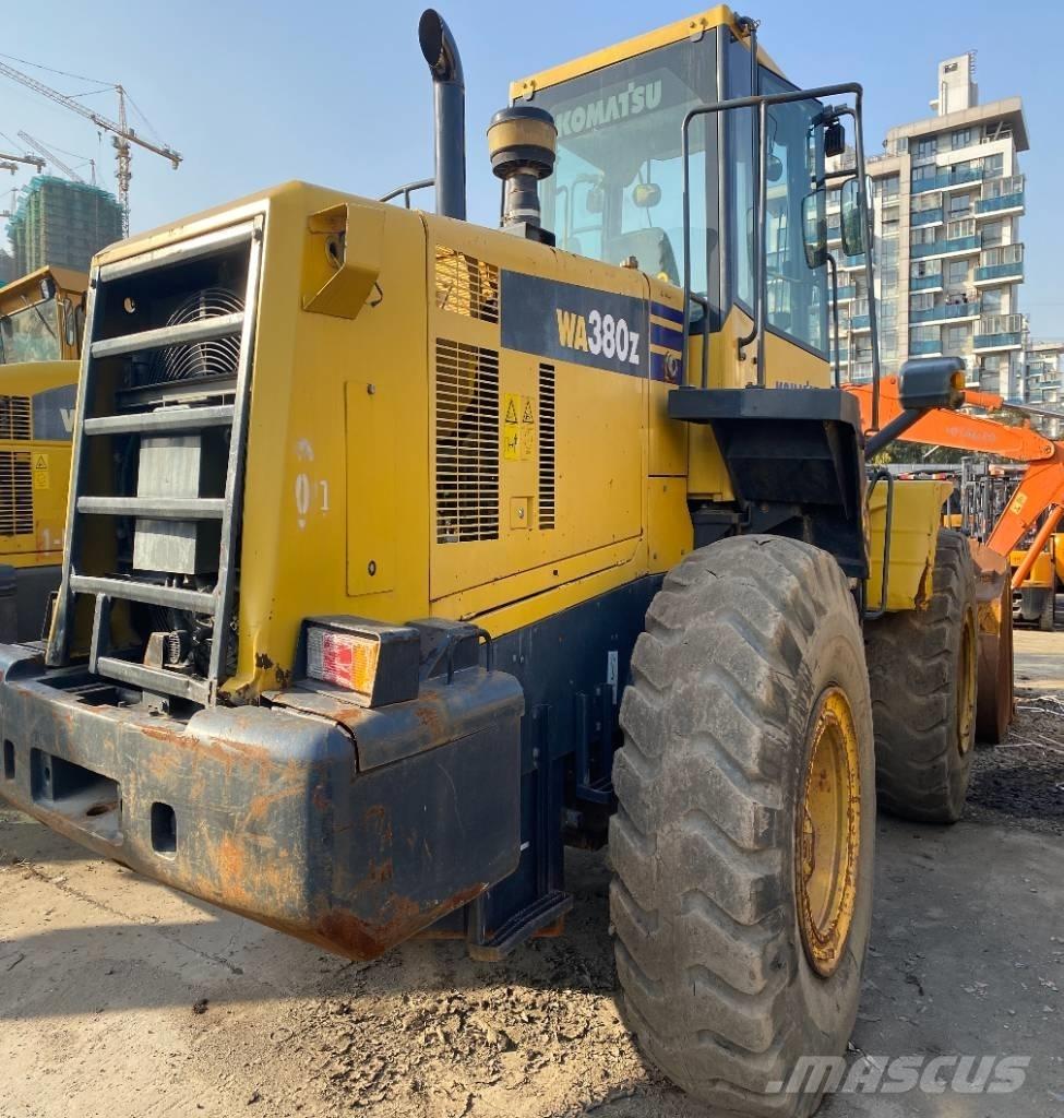 Komatsu WA 380-3 輪胎式裝載機