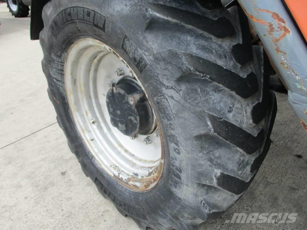 JLG 3512 (791) 伸縮臂操作車