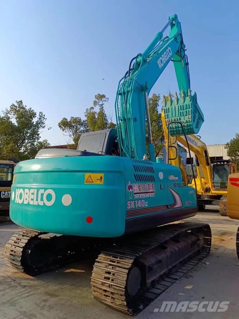 Kobelco SK 140 小型挖土機/掘鑿機<7t(小型挖掘機)