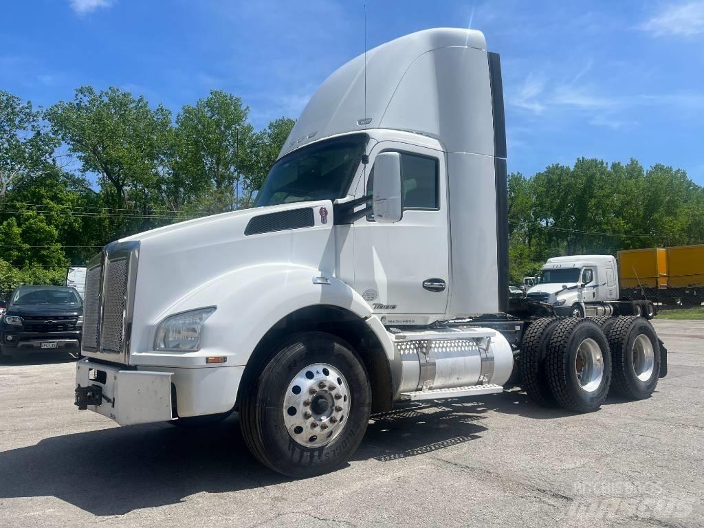 Kenworth T 880 曳引機組件