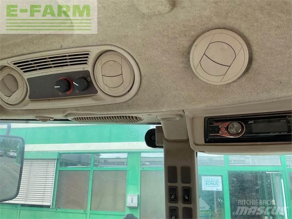 John Deere 5820 曳引機
