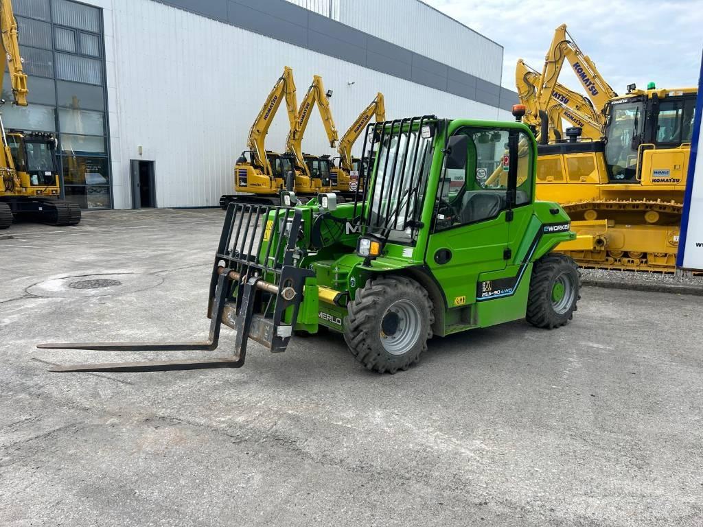 Merlo EW25.5-90 伸縮臂操作車