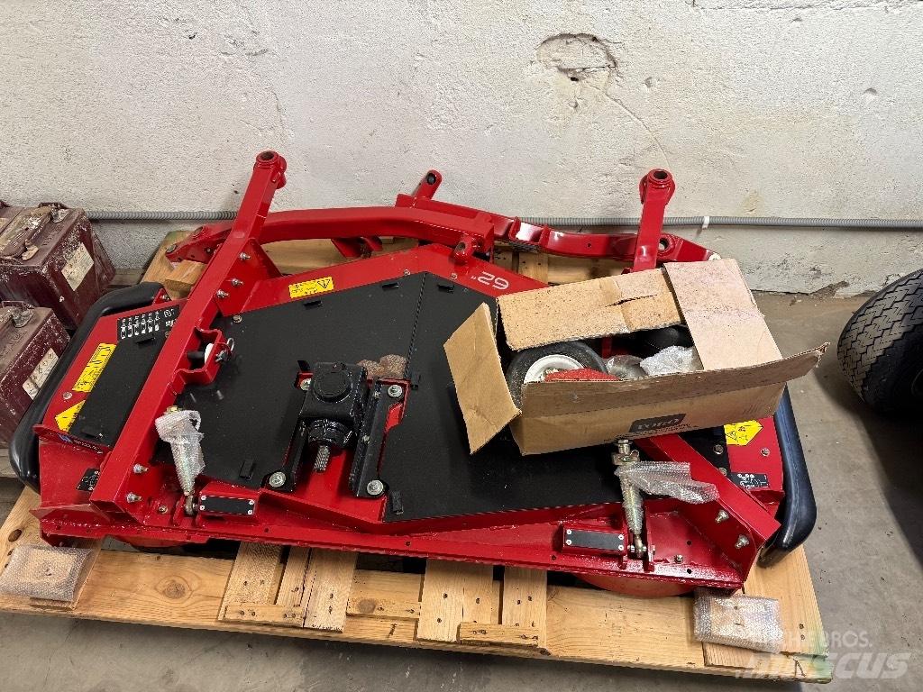 Toro 3280D 騎乘式割草機
