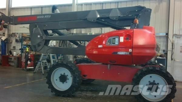 Manitou 200ATJ 曲臂高空作業車