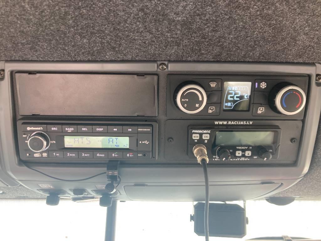 Valtra Q 305 曳引機