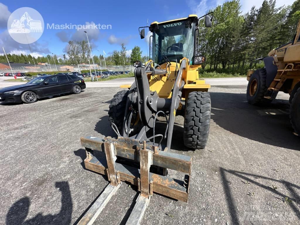Volvo L 35 G 輪胎式裝載機