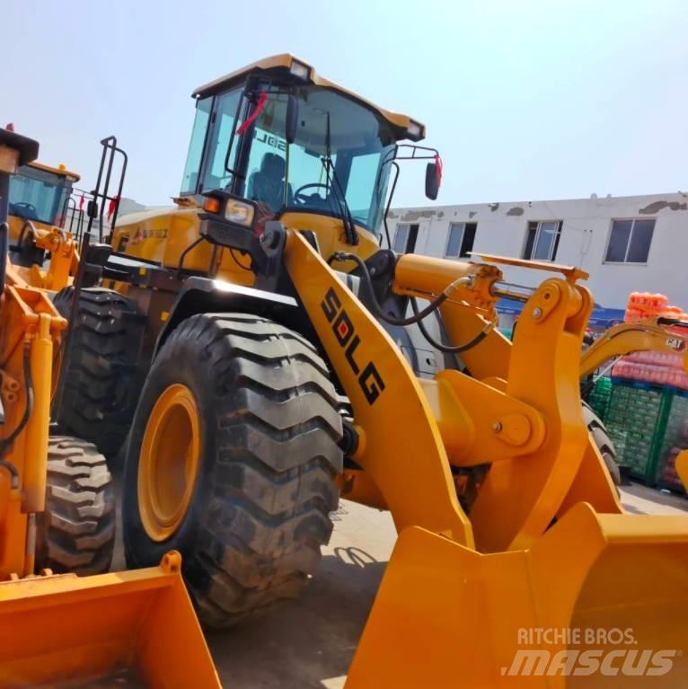 SDLG LG 958 F 輪胎式裝載機