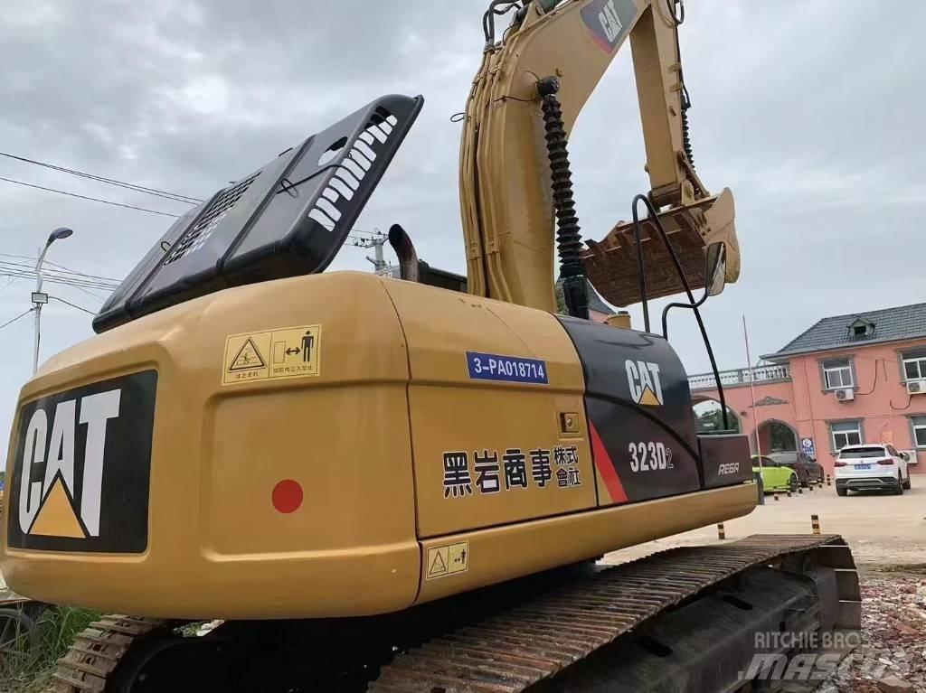 CAT 323 D L 履帶式 挖土機/掘鑿機/挖掘機
