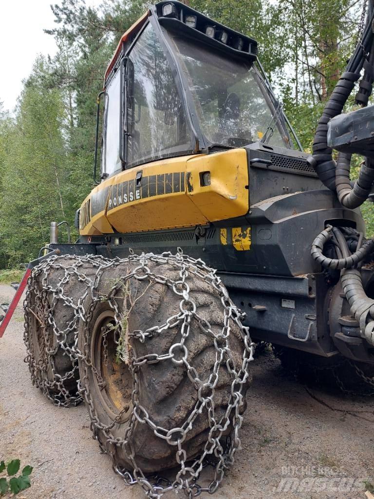 Ponsse ELK 8W 集運機