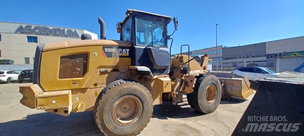 CAT 930 M 輪胎式裝載機